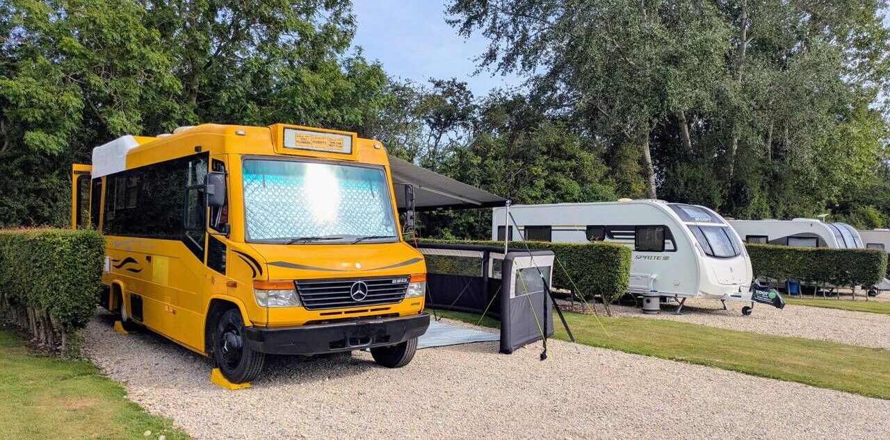 Black Bull touring - standard pitch